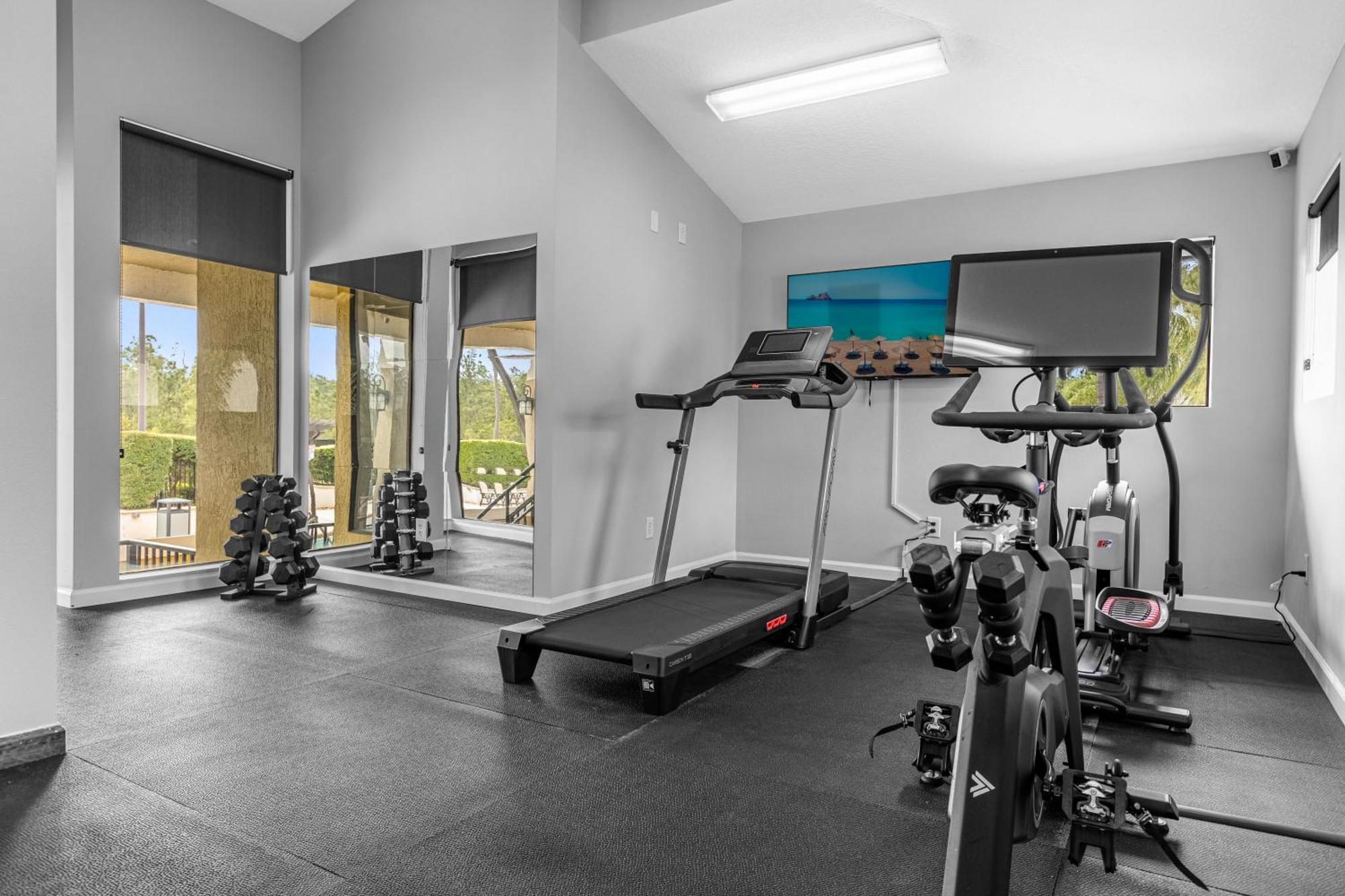 Cozy & Elegant 4Br Enchanted Townhouse - 1 Mile To Disney With Resort Pool, Gym, & Jacuzzi Orlando Exterior photo