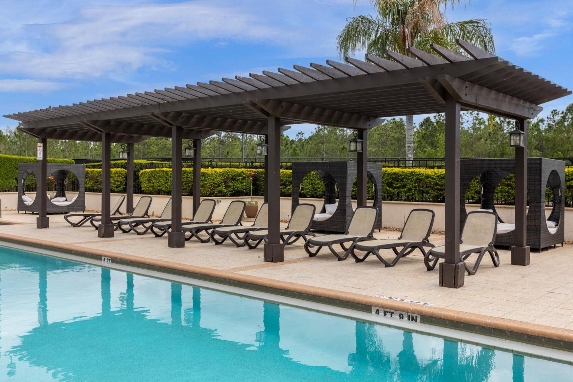 Cozy & Elegant 4Br Enchanted Townhouse - 1 Mile To Disney With Resort Pool, Gym, & Jacuzzi Orlando Exterior photo