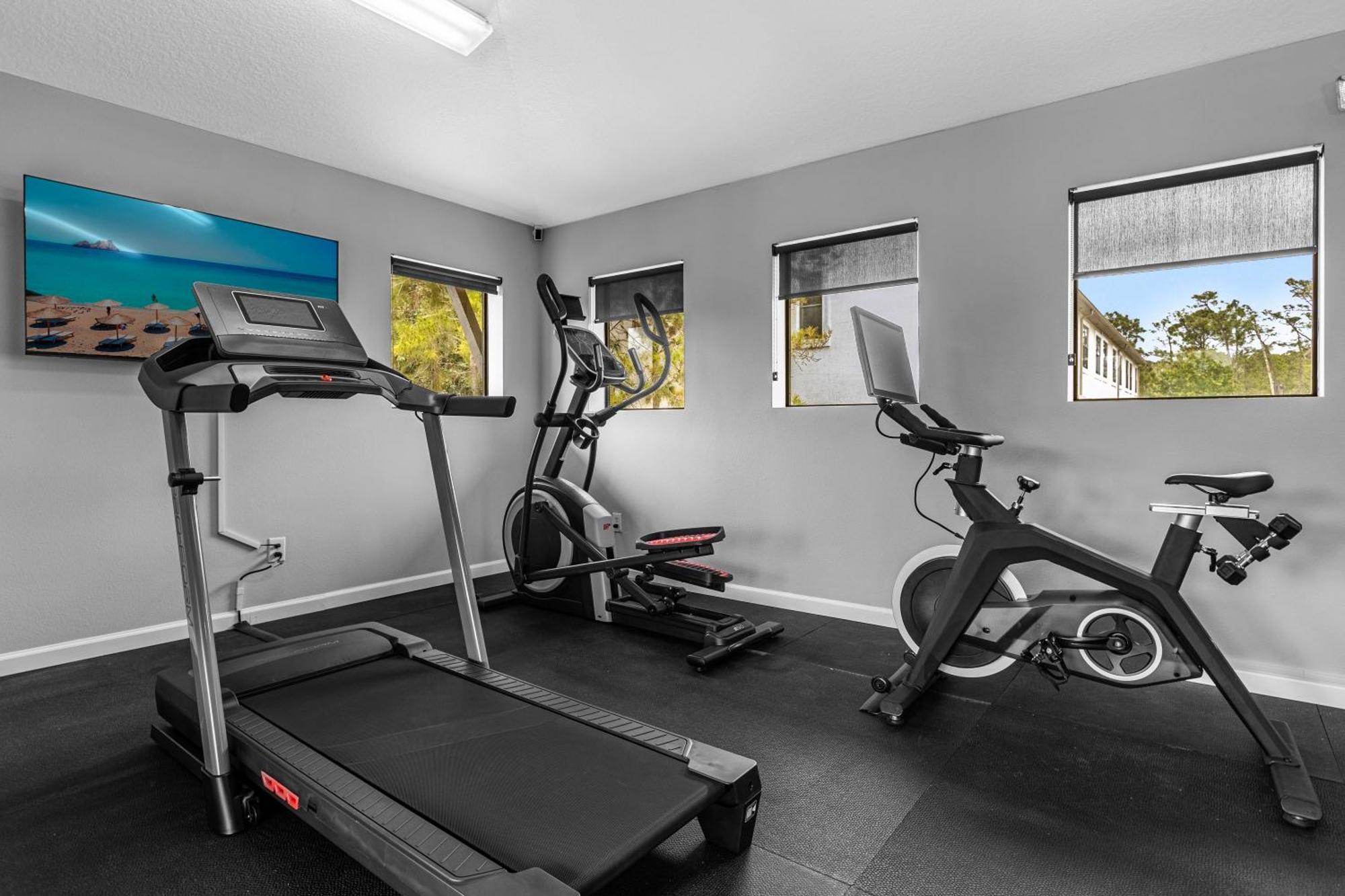 Cozy & Elegant 4Br Enchanted Townhouse - 1 Mile To Disney With Resort Pool, Gym, & Jacuzzi Orlando Exterior photo