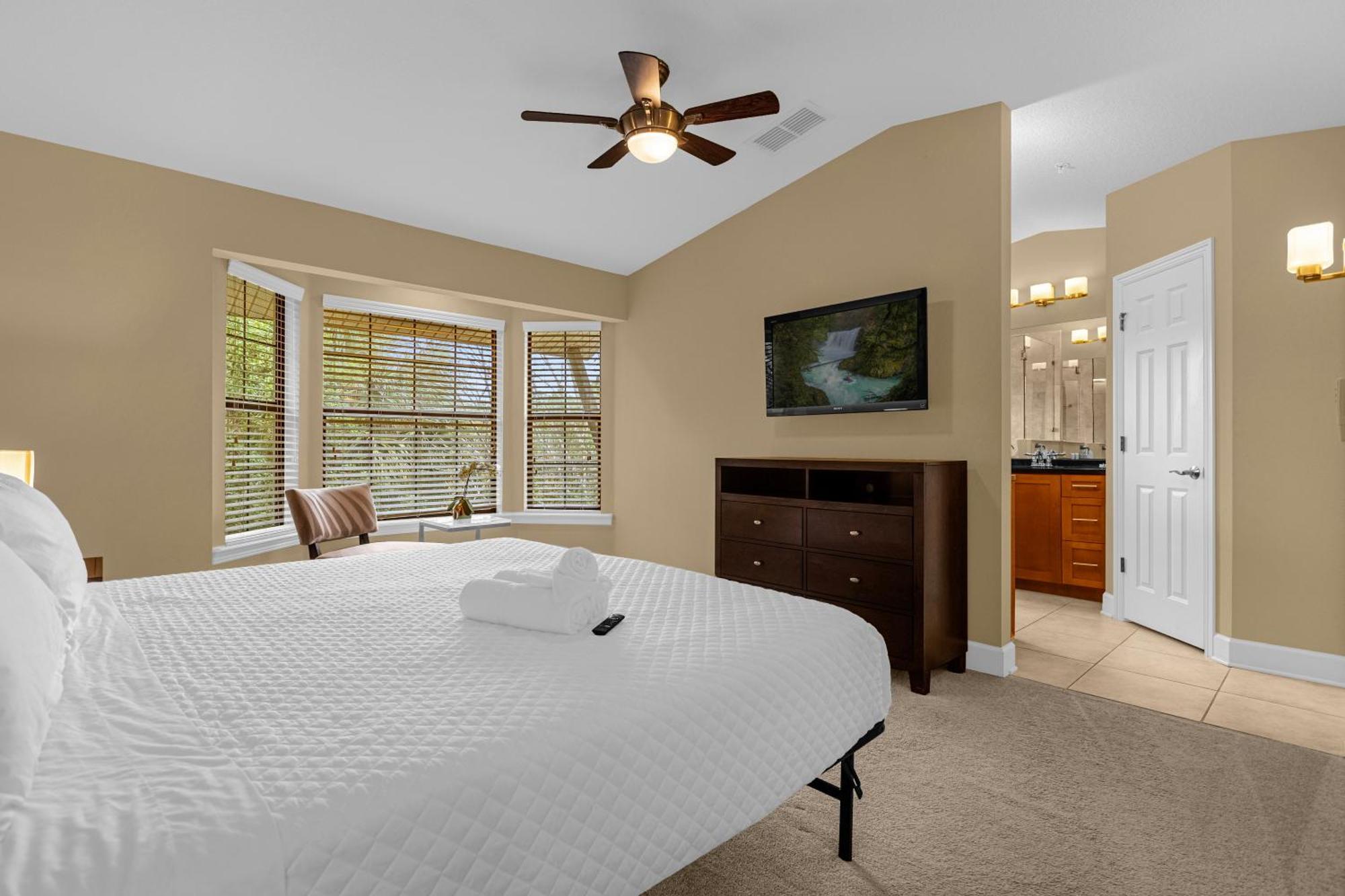 Cozy & Elegant 4Br Enchanted Townhouse - 1 Mile To Disney With Resort Pool, Gym, & Jacuzzi Orlando Exterior photo