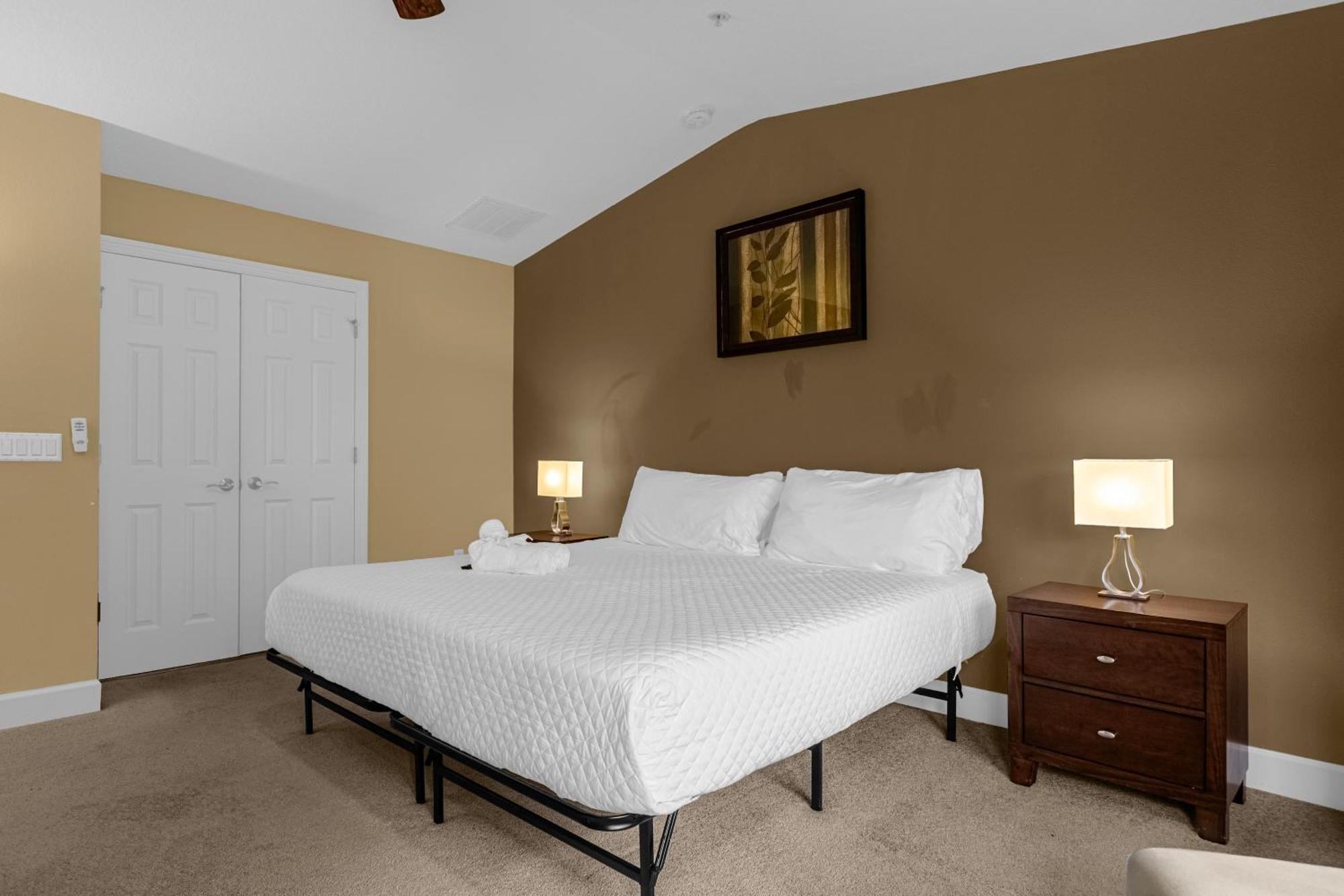 Cozy & Elegant 4Br Enchanted Townhouse - 1 Mile To Disney With Resort Pool, Gym, & Jacuzzi Orlando Exterior photo